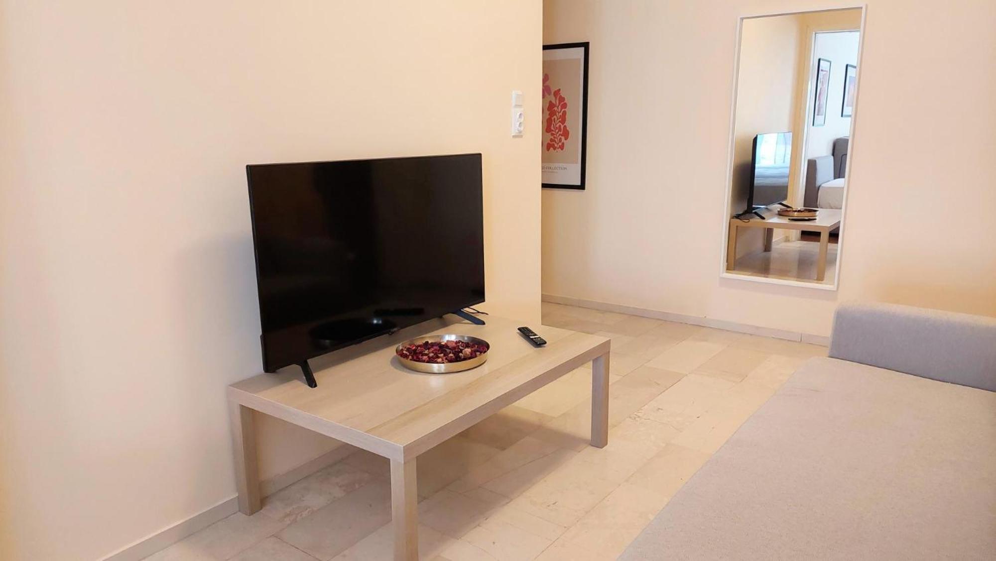 Grand Apartment In Acropolis Museum Atena Exterior foto